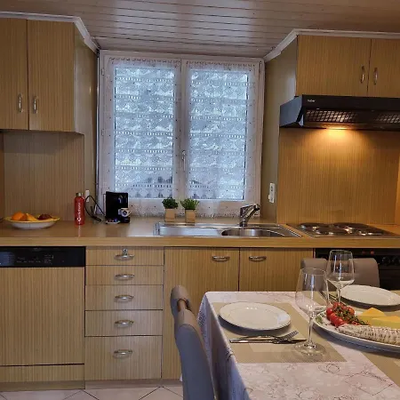 Дом отдыха Holiday Bel Panorama - Casa Nel Nucleo By Interhome